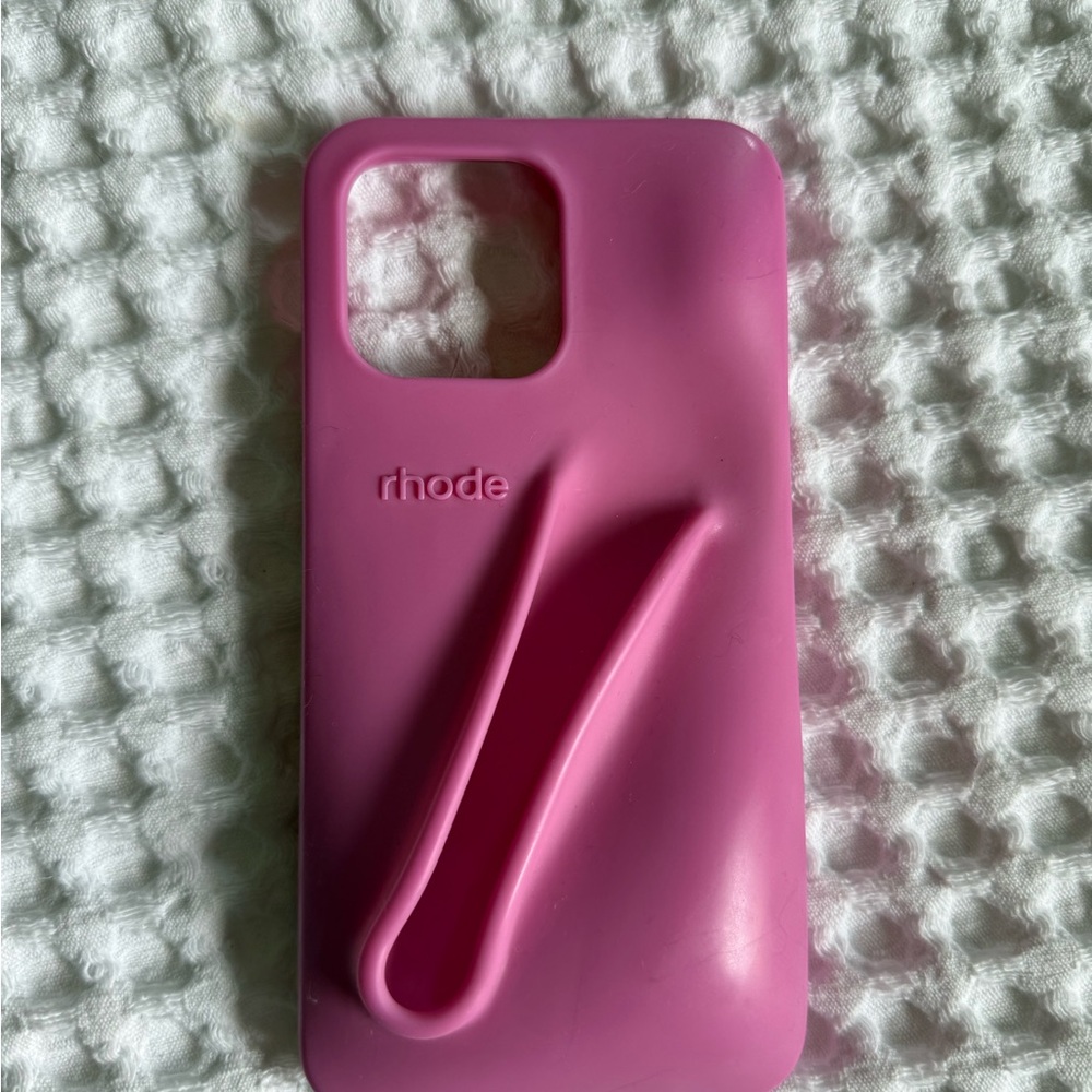 RHODE Pink Silicone Case with Finger Loop
